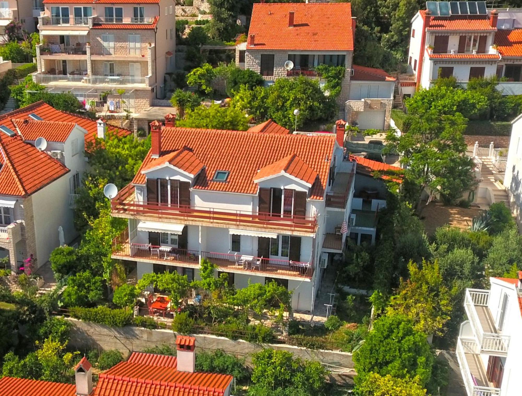 Apartments Vucetic Hvar Town Eksteriør bilde